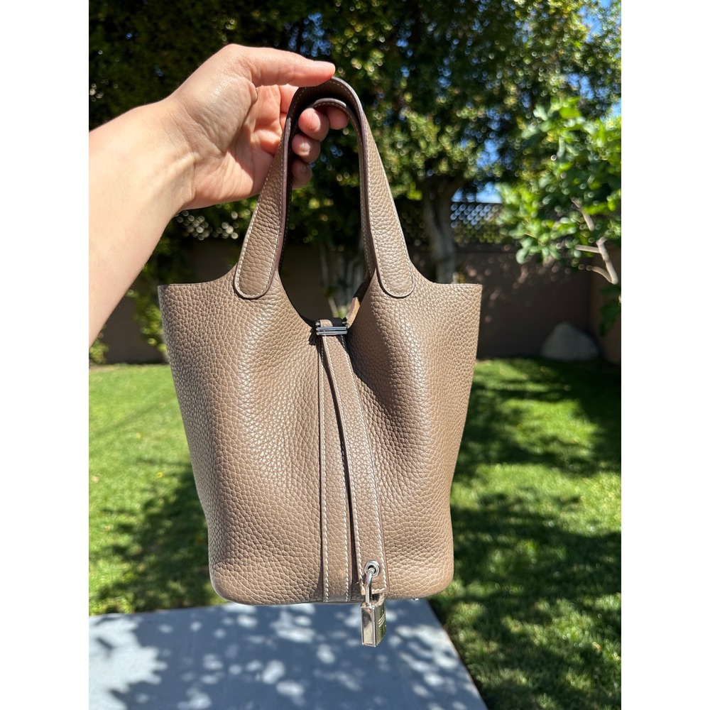 Hermes Picotin Lock 18 Etoupe Clemence Leather Palladium Hardware Handbag 2019